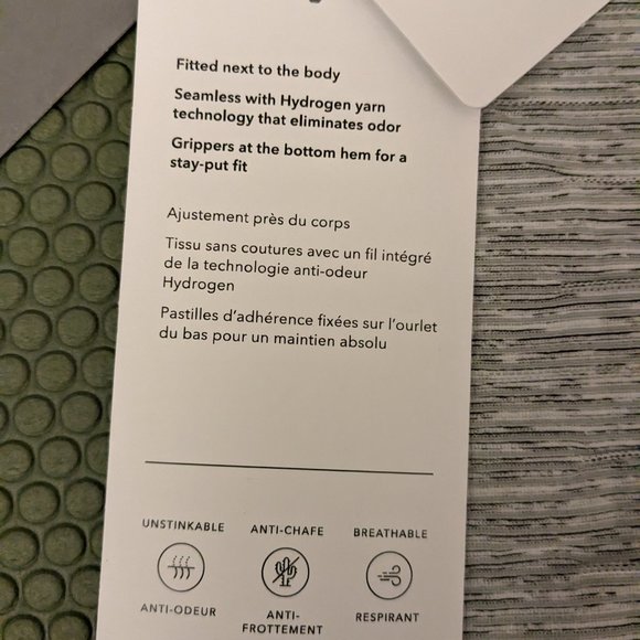 Athleta Momentum Tee Gray Medium - Picture 5 of 9